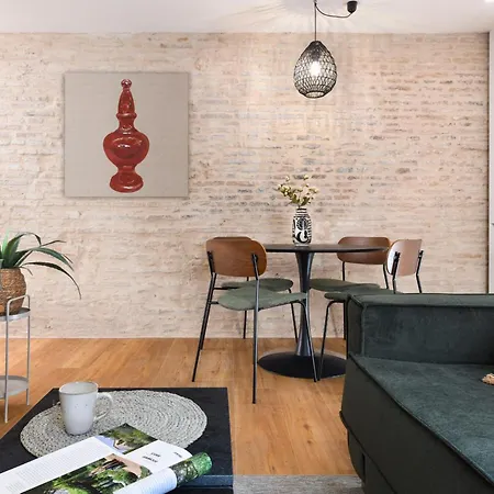 Magno Apartments Pureza Seville Exterior photo
